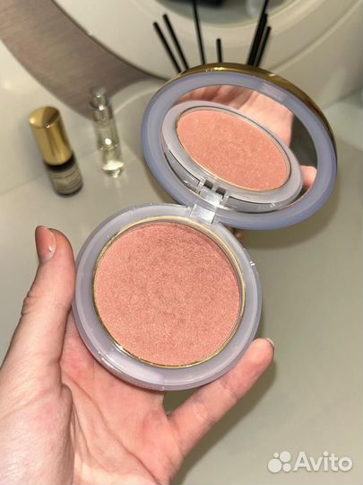 Румяна, Collistar