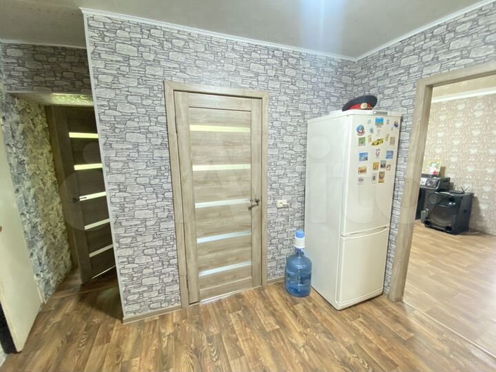 4-к. квартира, 60 м², 2/5 эт.