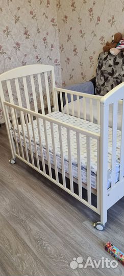 Детская кроватка итальянской фирмы erbesi