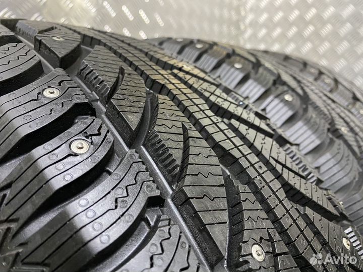 Cooper Weather-Master WSC 215/65 R17 91T