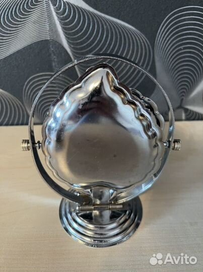 Из Англии посеребренные предметы