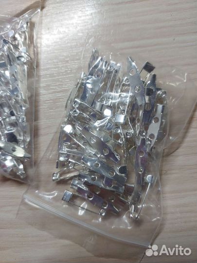 Иглы для брошей, Гребень, канитель, Пайетки