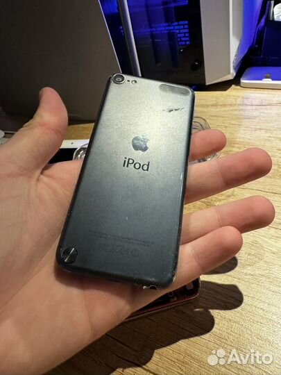Плеер iPod touch 5
