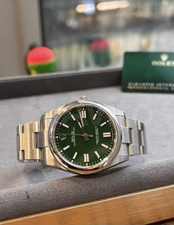 Часы новые 124300 green 41 mm