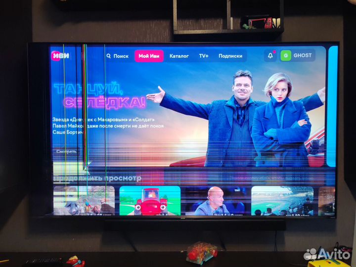 Продам телевизор на запчасти tcl 65c735