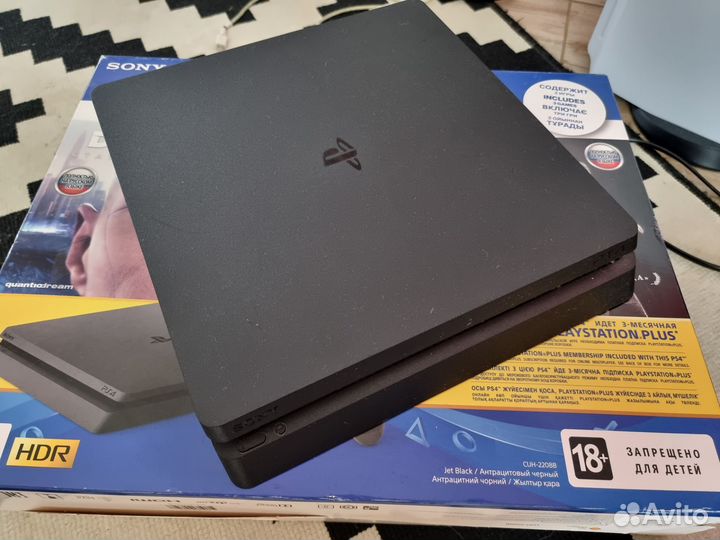 Sony PS4 slim 1tb