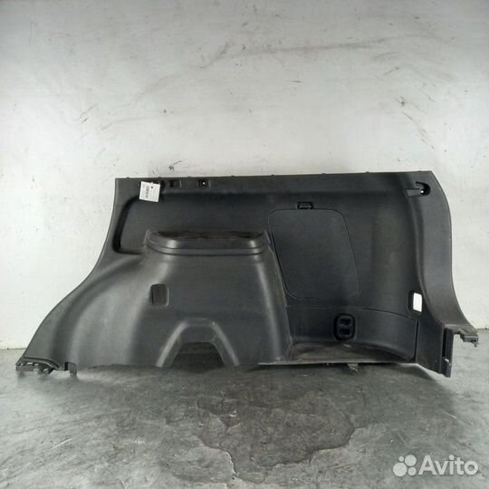 Обшивка багажника правая Mitsubishi Outlander 3