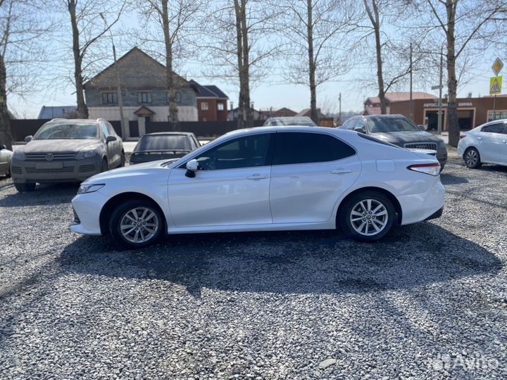 Toyota Camry 2.5 AT, 2018, 303 000 км