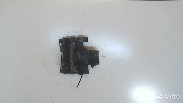 Суппорт Mazda 3 (BK), 2006