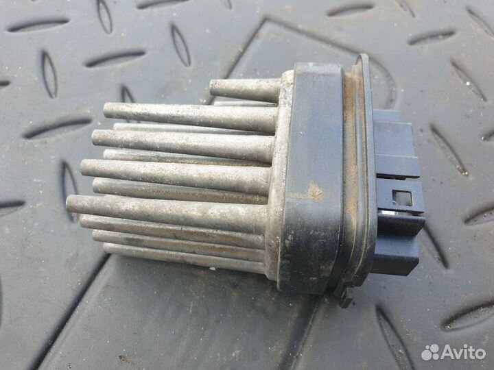 Резистор отопителя печки Astra H G Zafira A B Опел