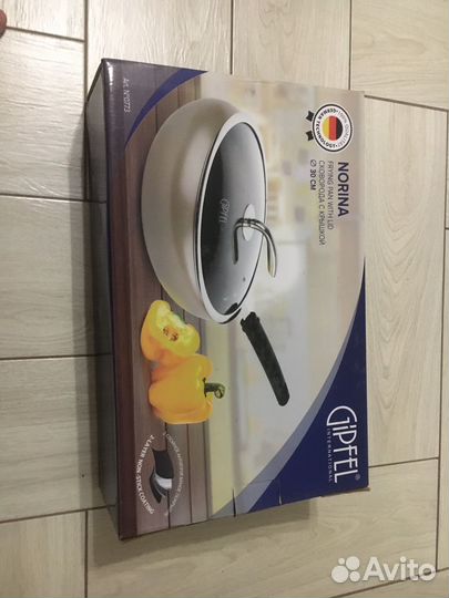 Сковорода WOK Gipfel