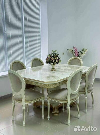 Столы и стулья для кухни