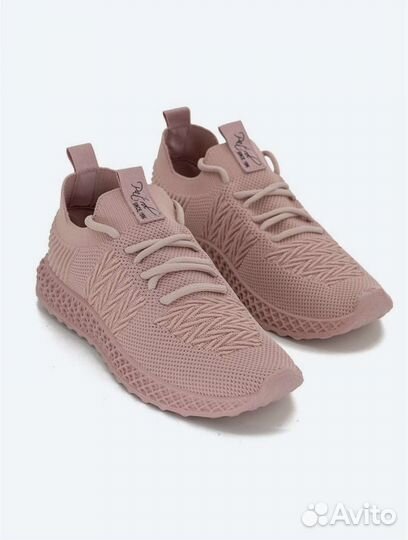 Кроссовки женские 38 размер