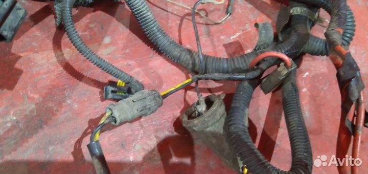 Шевроле Нива проводка подкапотная на фары до 14 г