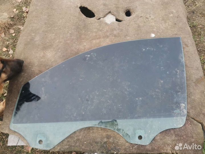 Стекло водительской двери Cayenne