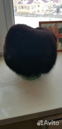 Женская меховая шапка