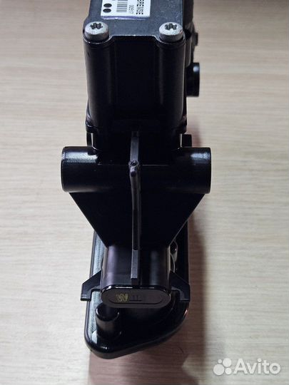 Клапан управления пневмоподвеской Renault Volvo 74