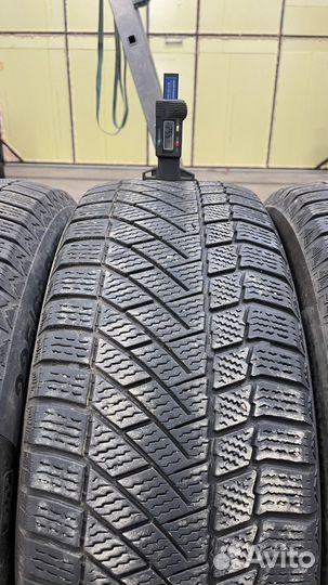 Continental ContiVikingContact 6 SUV 225/60 R17 99T