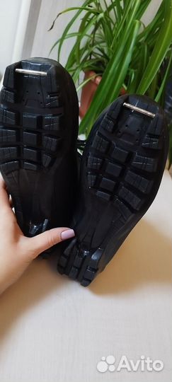 Лыжные ботинки 39р