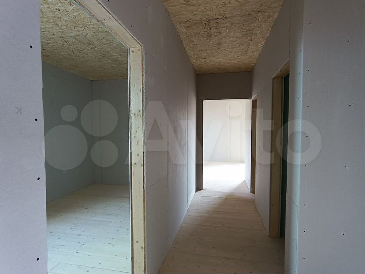 Дом 173 м² на участке 4 сот.