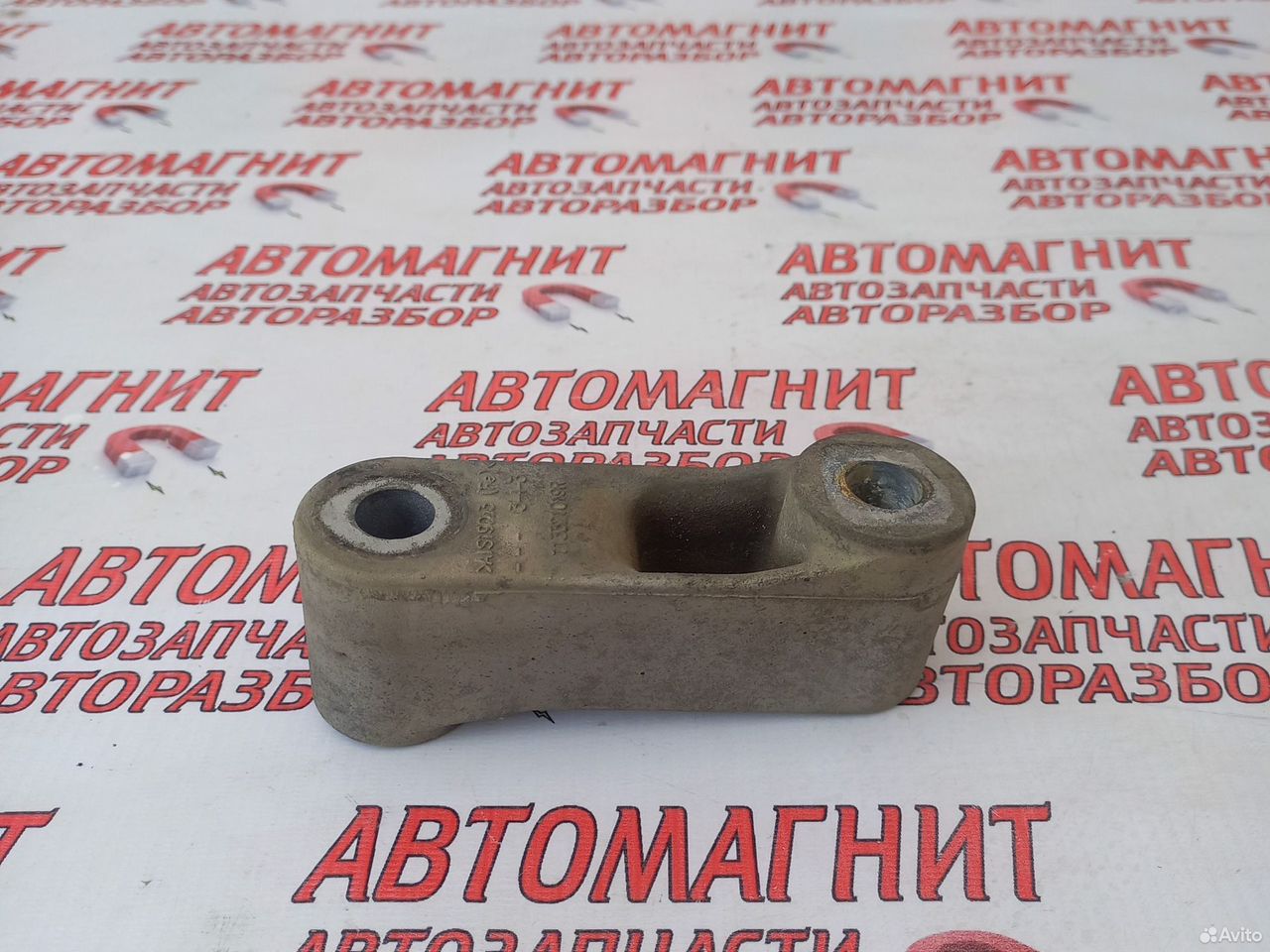 Кронштейн опоры МКПП Рено Дастер 2 19 н.в