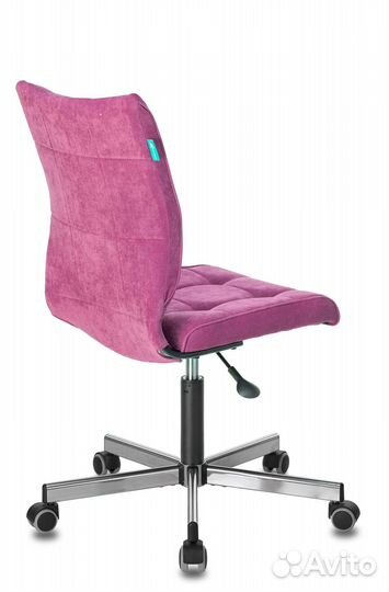 Кресло Бюрократ CH-330M/LT-15 без подлокотников ма