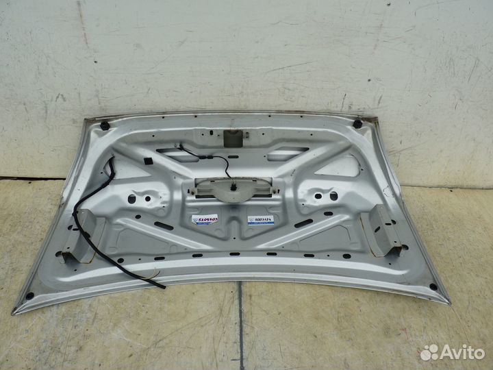 Крышка багажника Крайслер Неон 2004г 2л 98кВт