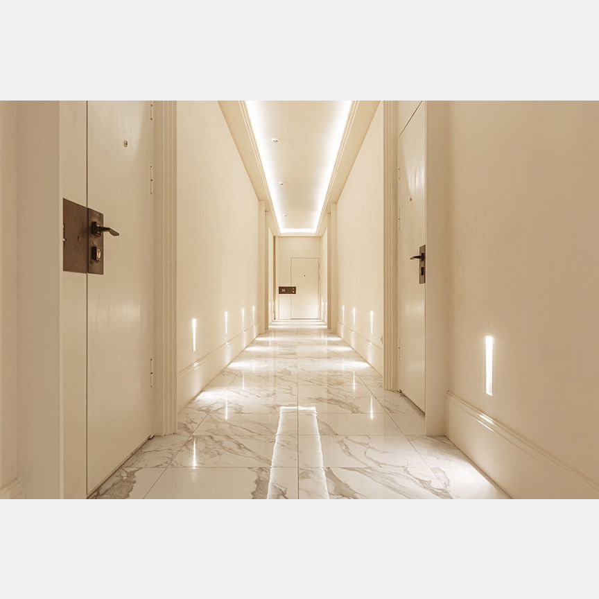 2-к. квартира, 128,4 м², 1/7 эт.