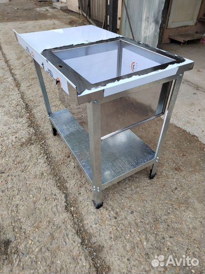 Ванна с рабочей поверхностью