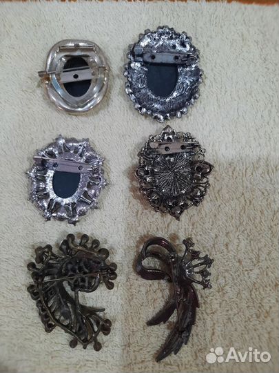 Броши,серьги,кулоны,кольца с камеей