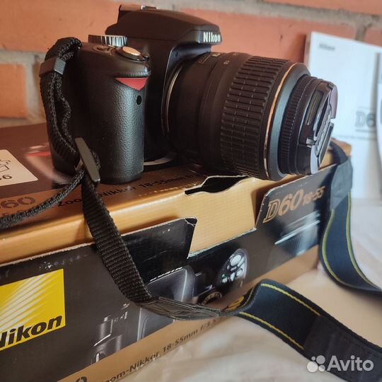 Зеркальный фотоаппарат Nikon d60 18-55 ll kit