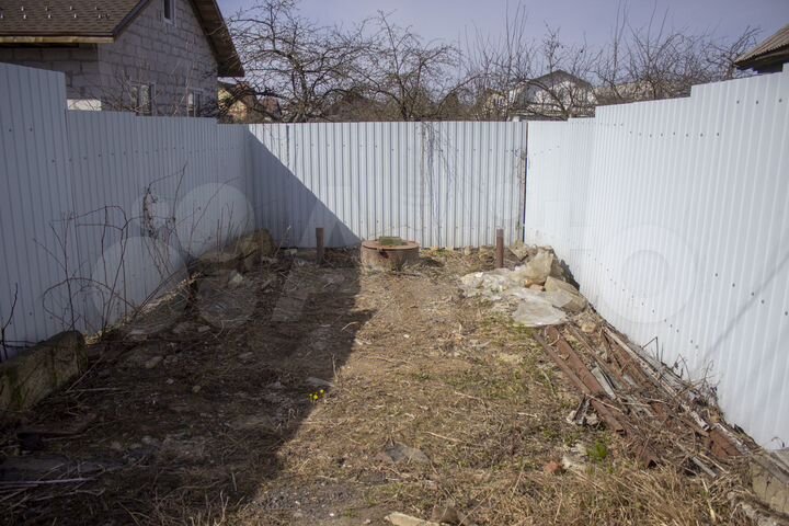 Машиноместо, > 30 м²