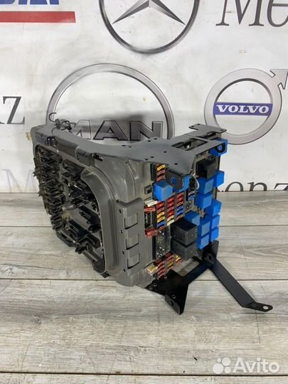 Блок предохранителей Renault 420 Dci premium karex