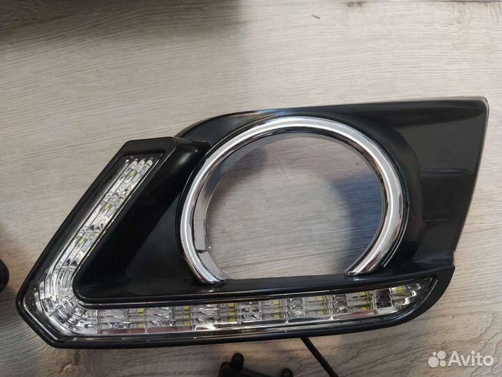 Дневные ходовые огни Nissan X-trail 2014+