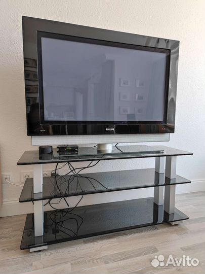 Стойка под телевизор и технику