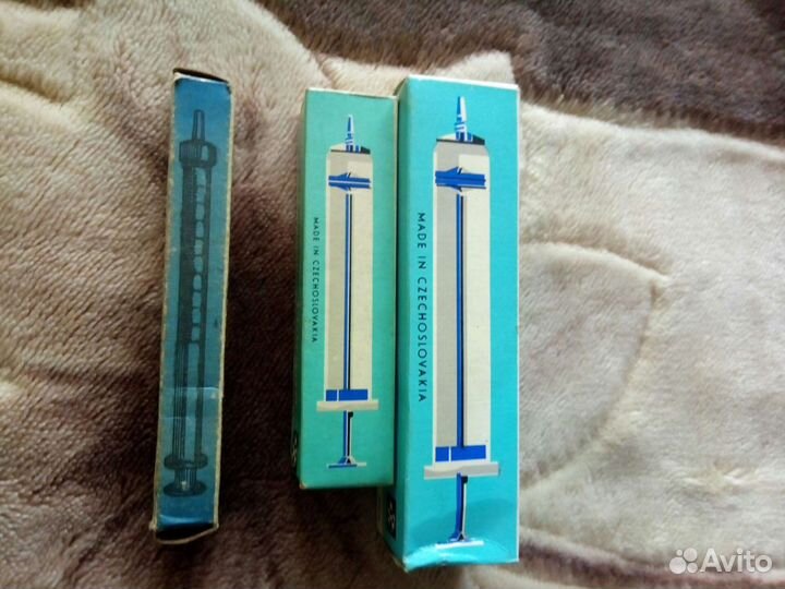 Новые многоразовые Стеклянные шприцы, иглы из СССР