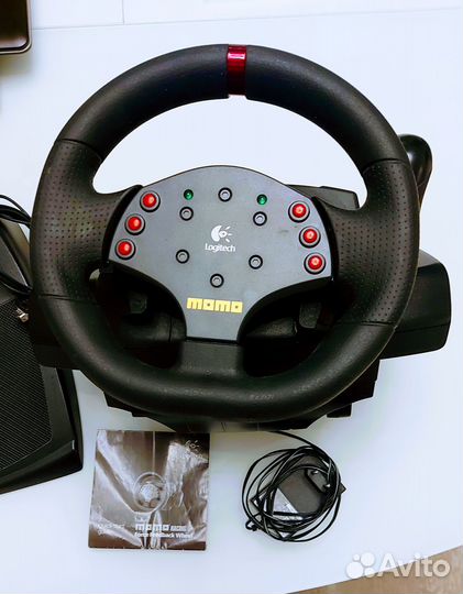 Игровой руль logitech momo с педалями
