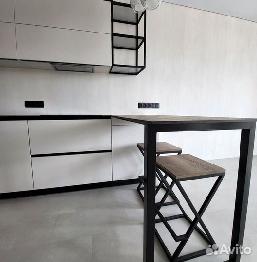 Кухонный гарнитур на заказ под ключ