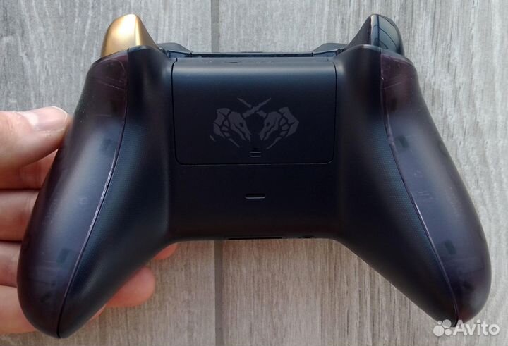 Без кода Xbox One Sea of Thieves controller