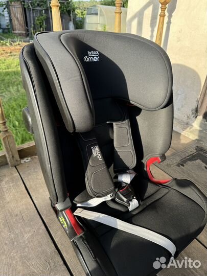 Britax Roemer Advansafix IV R (9-36 кг)