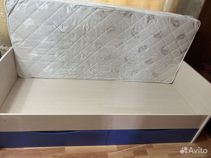 Детская кровать шкаф