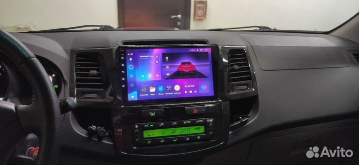 Магнитола Toyota Hilux Teyes CC2L plus