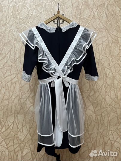 Школьный фартук