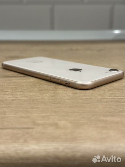 iPhone 8, 64 ГБ