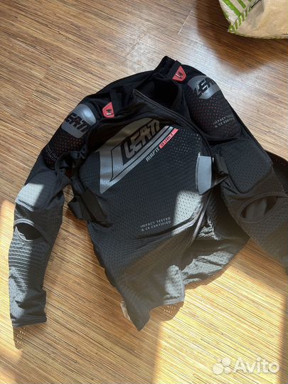 Leatt 3DF AirFit моточерепаха s\m