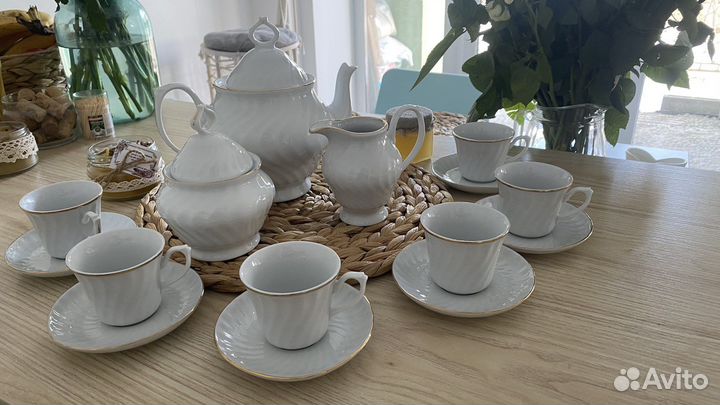 Фарфоровый сервиз Румыния на 12 персон