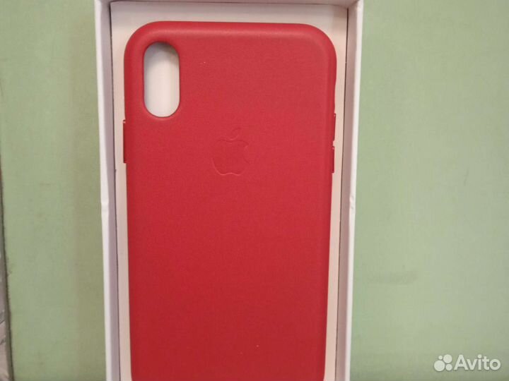 Чехол на iPhone xr кожаный красный