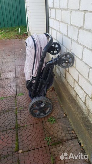 Коляска прогулочная Joie