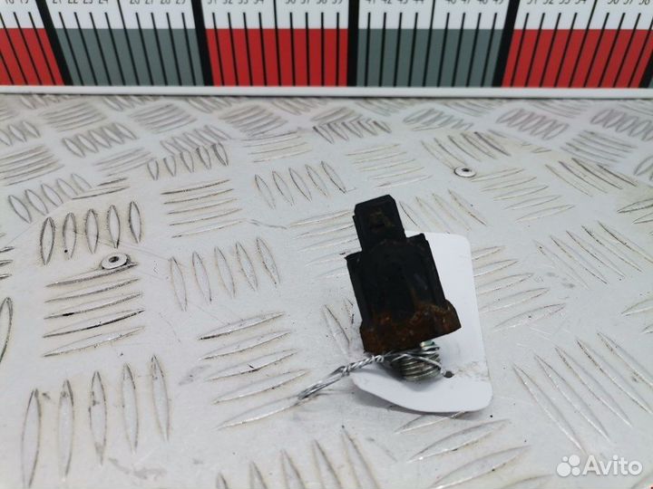 Датчик детонации для Renault Clio 2 8200680689