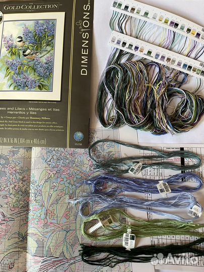 Остатки набора Dimensions Chickadees and Lilacs